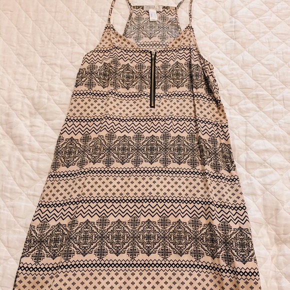 Dresses & Skirts - Street wear society dress